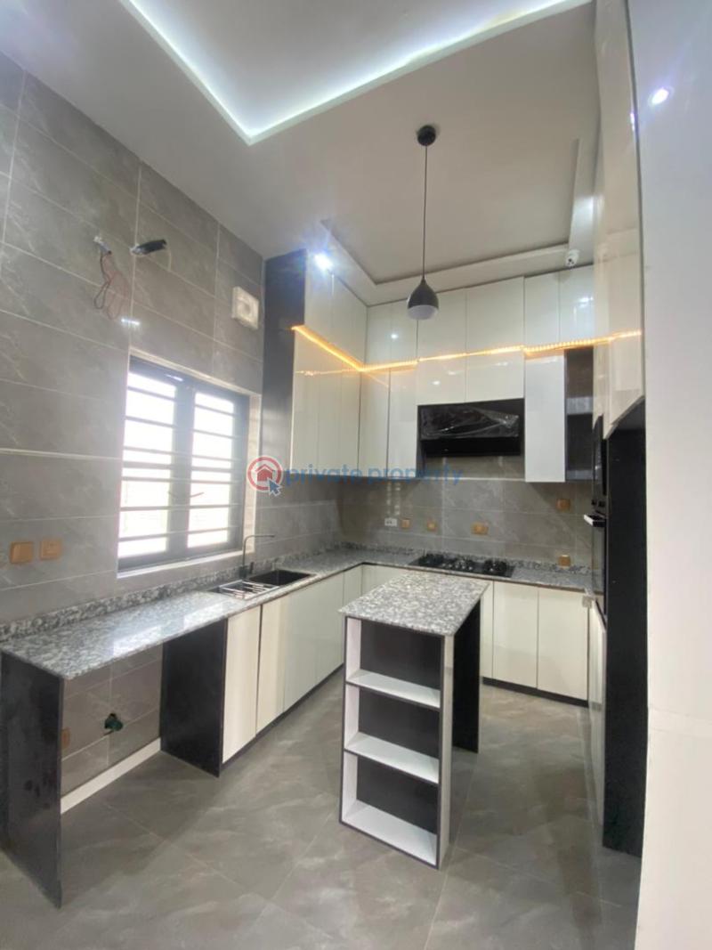 4 bedroom Detached Duplex For Sale In A Prestigious Estate Ikota Lekki Lagos - 8