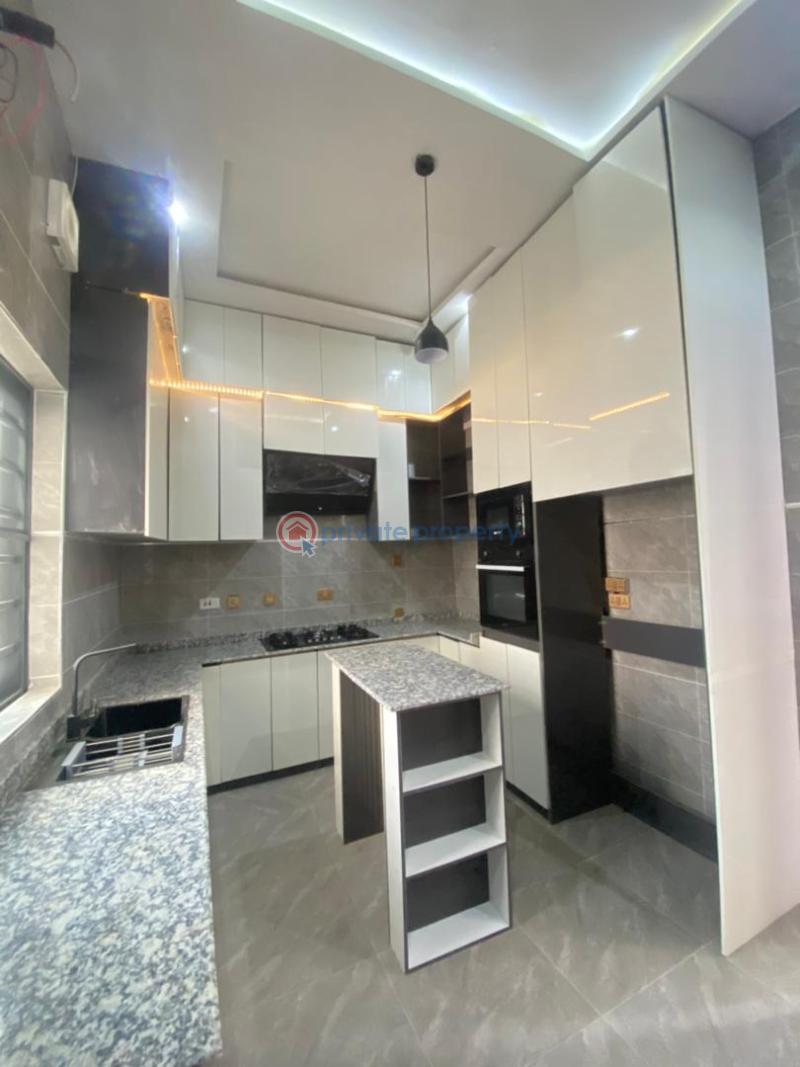 4 bedroom Detached Duplex For Sale In A Prestigious Estate Ikota Lekki Lagos - 9