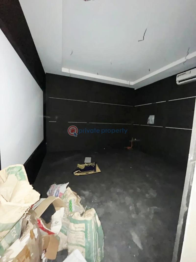 5 bedroom Detached Duplex For Sale Banana Island Ikoyi Lagos - 13
