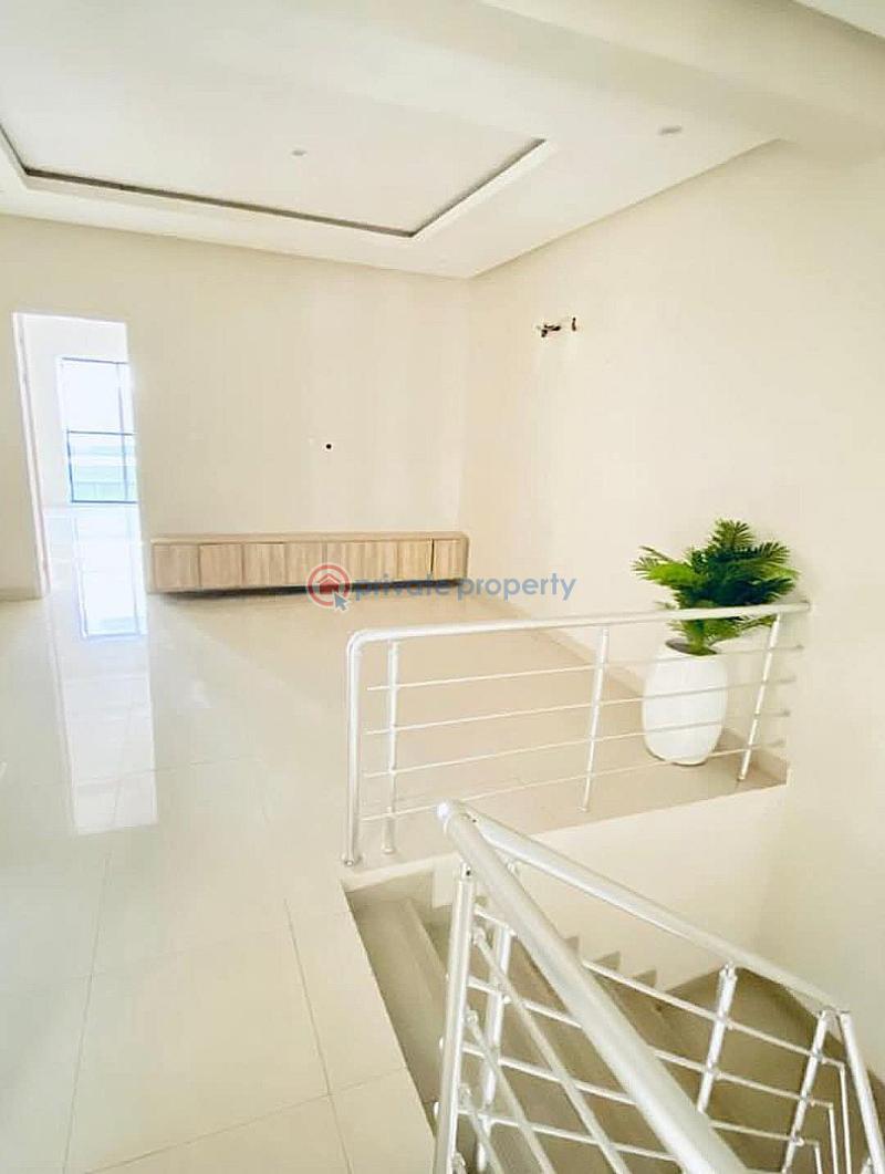 4 bedroom Terrace For Rent Ologolo Lekki Lagos - 7