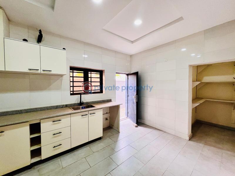 4 bedroom Terraced Duplex For Sale Orchid Road By Chevron Tollgate Lekki Lekki Phase 2 Lagos - 5