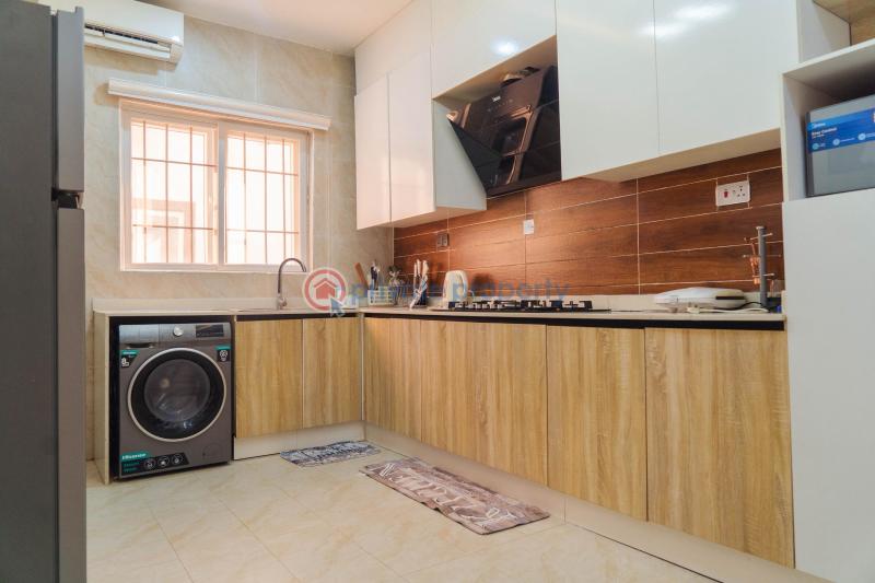 Lovely 4-bedroom duplex with pool - 4 4 bedroom Duplex Short let Vgc Victoria Garden City Lekki Lagos - 4