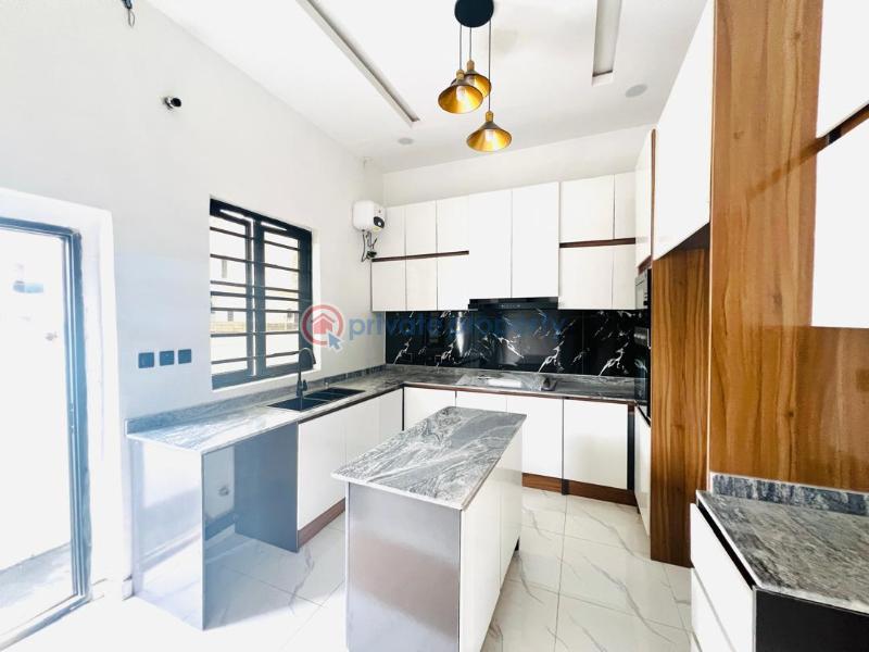 Lovely 4 bedroom fully detached duplex house - 19 4 bedroom Detached Duplex For Sale Sangotedo Lagos - 19