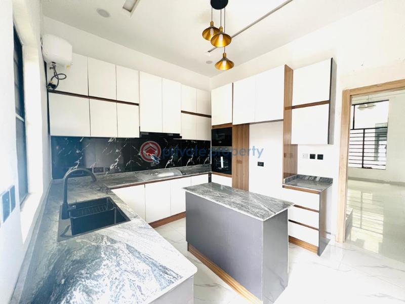 Lovely 4 bedroom fully detached duplex house - 18 4 bedroom Detached Duplex For Sale Sangotedo Lagos - 18