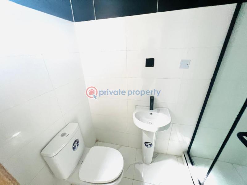 Lovely 4 bedroom fully detached duplex house - 17 4 bedroom Detached Duplex For Sale Sangotedo Lagos - 17