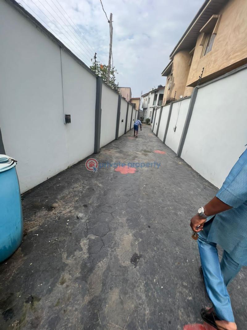 4 bedroom Duplex For Sale Ojodu Lagos - 3