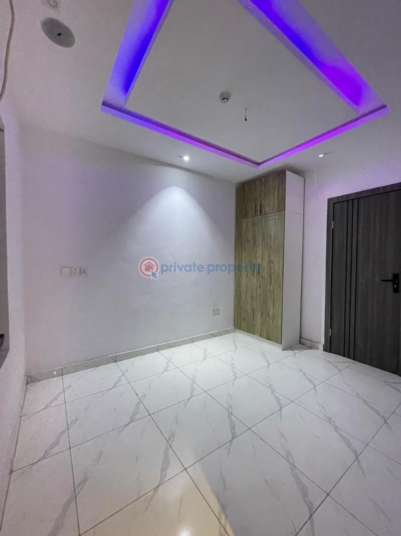 4 bedroom Detached Duplex For Sale Osapa London Lekki Lagos - 13