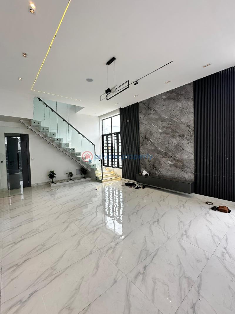 4 bedroom Detached Duplex For Sale Orchid Road Lekki Lagos - 11