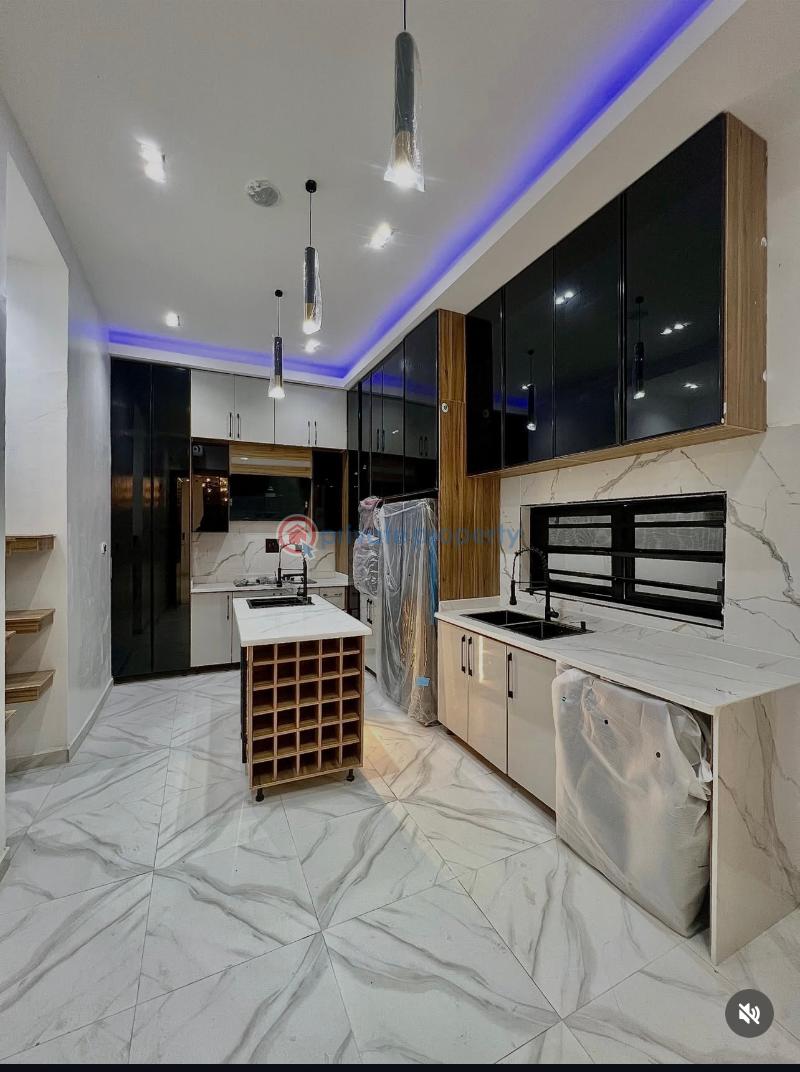 4 bedroom Semi detached Duplex For Sale Chevron Tollgate Lekki Chevron Drive Lekki Lagos - 9