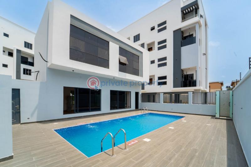 4 bedroom Maisonette For Sale New Town Apartment, Iponri, Smith Medical Centre, Mutual Alpha Court Estate, Royal Seed Ministries, Winterfell Estate. Iponri Surulere Lagos - 7