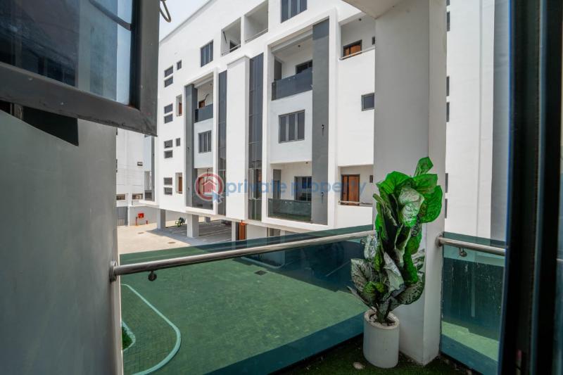 4 bedroom Maisonette For Sale New Town Apartment, Iponri, Smith Medical Centre, Mutual Alpha Court Estate, Royal Seed Ministries, Winterfell Estate. Iponri Surulere Lagos - 9