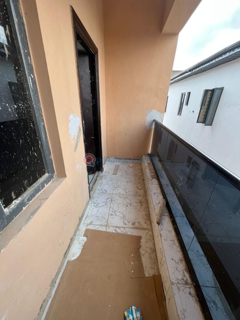 4 bedroom Semi detached Duplex For Sale Omole Phase 1 Ojodu Lagos - 15