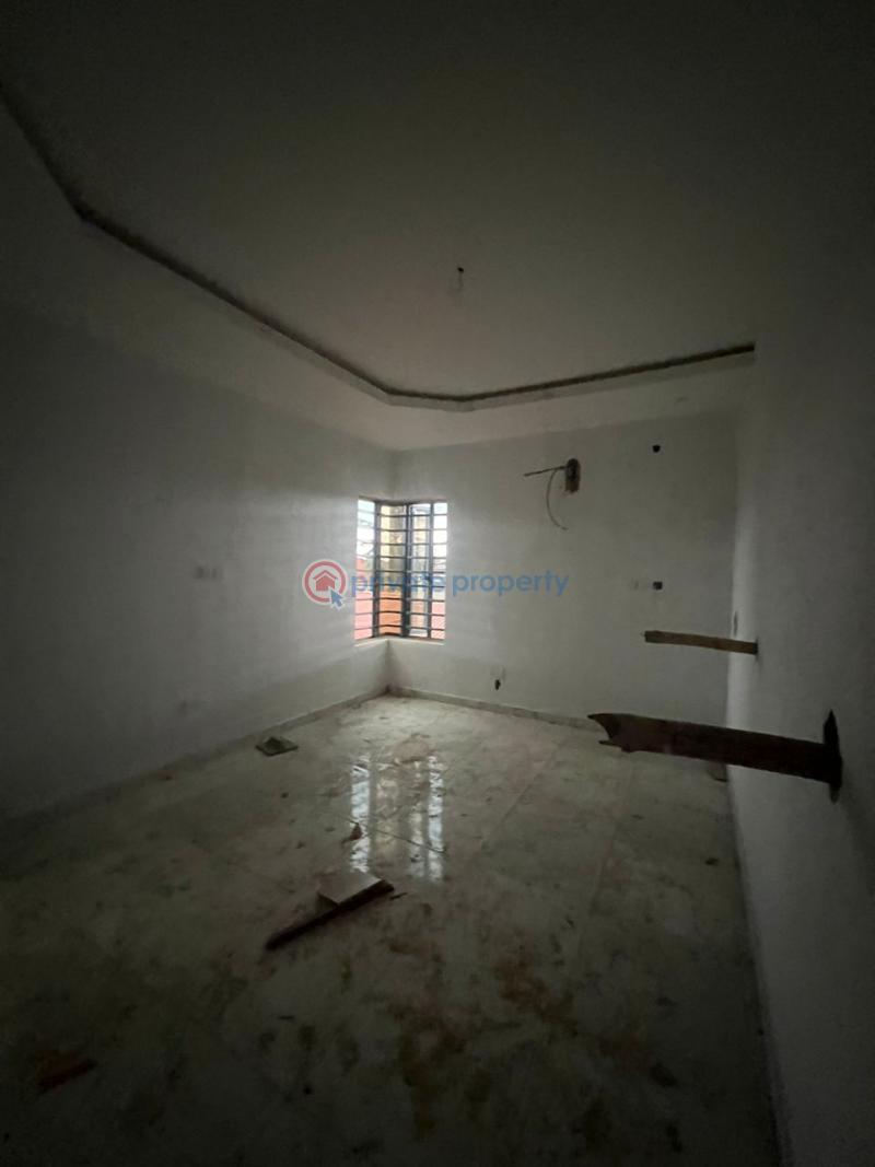 4 bedroom Semi detached Duplex For Sale Omole Phase 1 Ojodu Lagos - 12