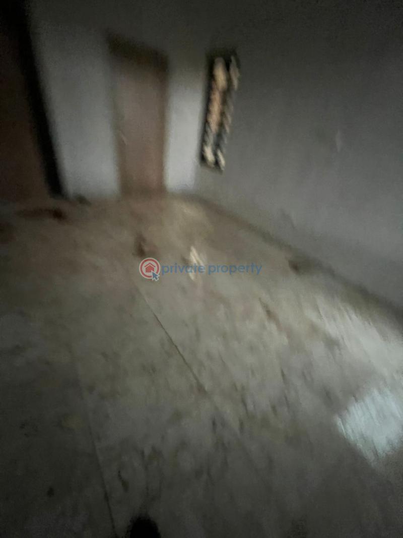 4 bedroom Semi detached Duplex For Sale Omole Phase 1 Ojodu Lagos - 10