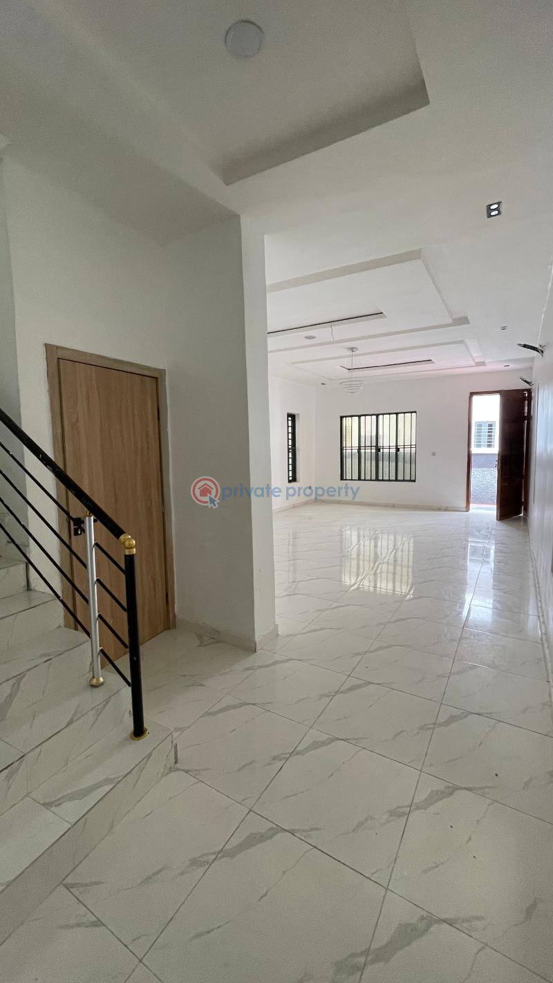 4 bedroom Semi detached Duplex For Sale Ikota Lekki Lagos - 3
