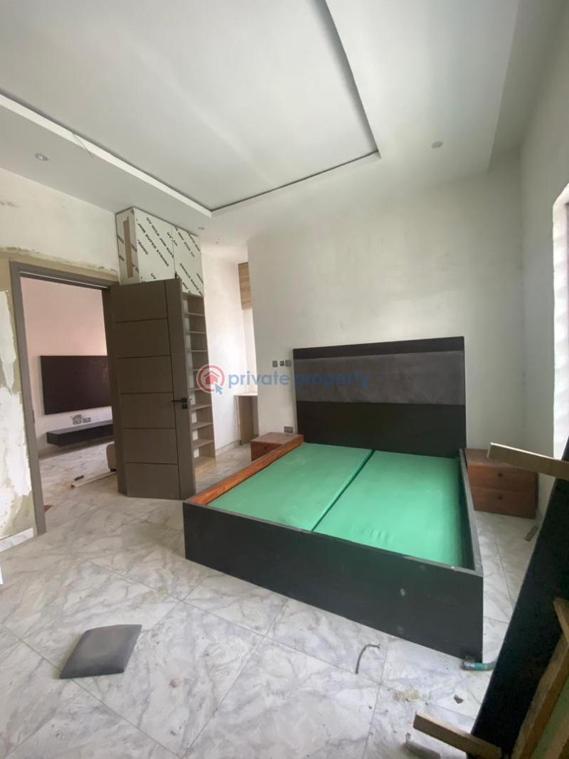 4 bedroom Semi detached Duplex For Sale Ologolo Lekki Lagos - 4