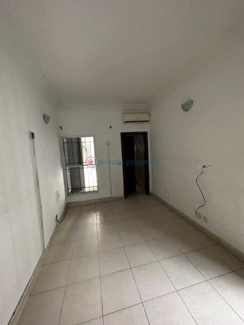 4 bedroom Semi detached Duplex For Sale Idado Estate Idado Lekki Lagos - 5