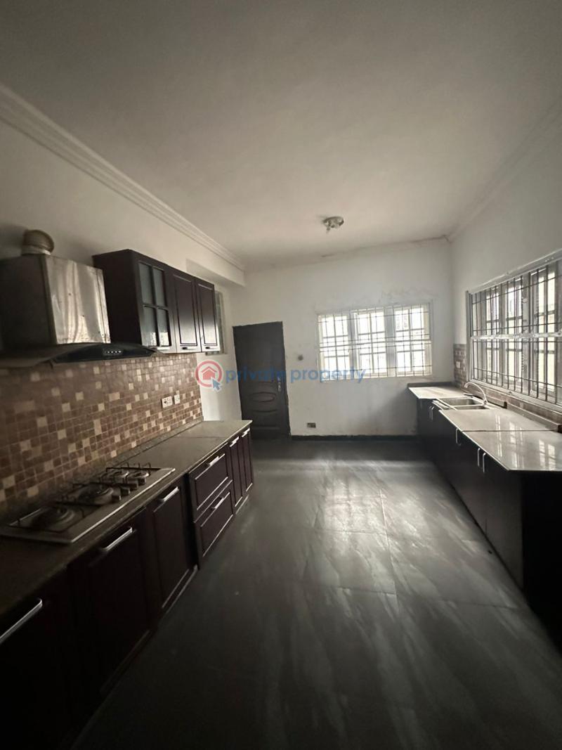 4 bedroom Semi detached Duplex For Sale Idado Estate Idado Lekki Lagos - 2