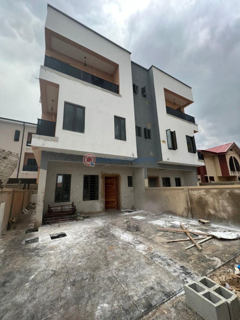 4 bedroom Semi detached Duplex For Sale Omole Phase 1 Ojodu Lagos - 2