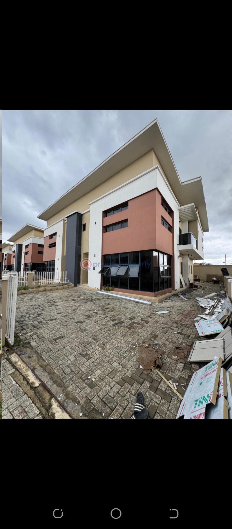 Lovely 4 bedroom semi detached duplex with bq.  📍location : ogudu gra 2 - 1 4 bedroom Semi detached Duplex For Sale Ogudu GRA Ojota Lagos - 1