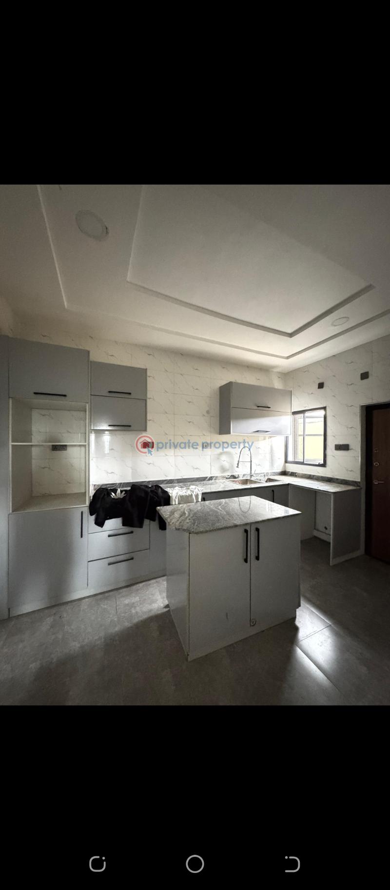 Lovely 4 bedroom semi detached duplex with bq.  📍location : ogudu gra 2 - 6 4 bedroom Semi detached Duplex For Sale Ogudu GRA Ojota Lagos - 6