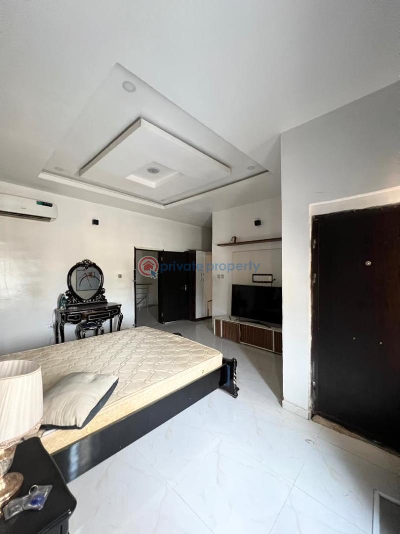 4 bedroom Semi detached Duplex For Rent Ologolo Lekki Lagos - 18