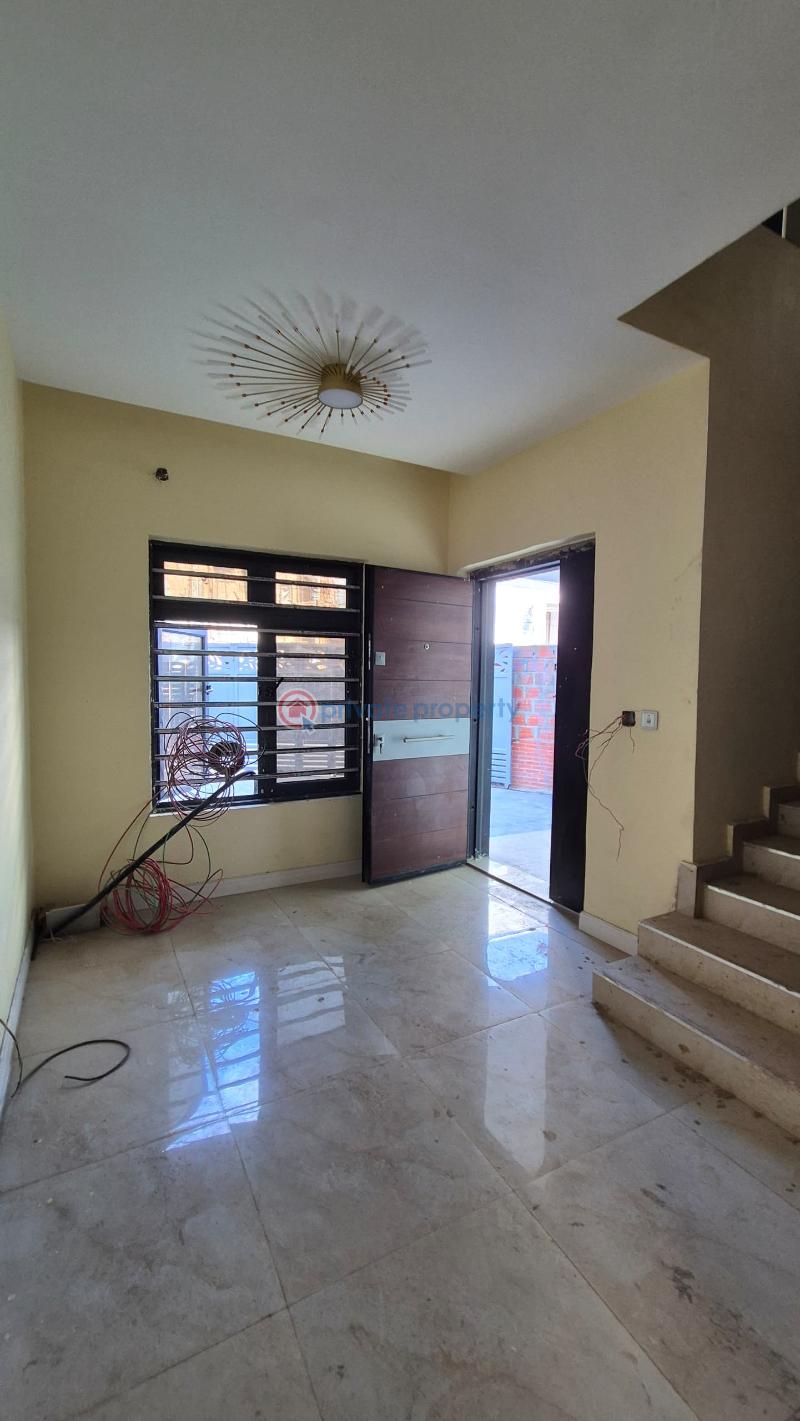 4 bedroom Semi detached Duplex For Sale Ikeja Maryland Lagos - 16
