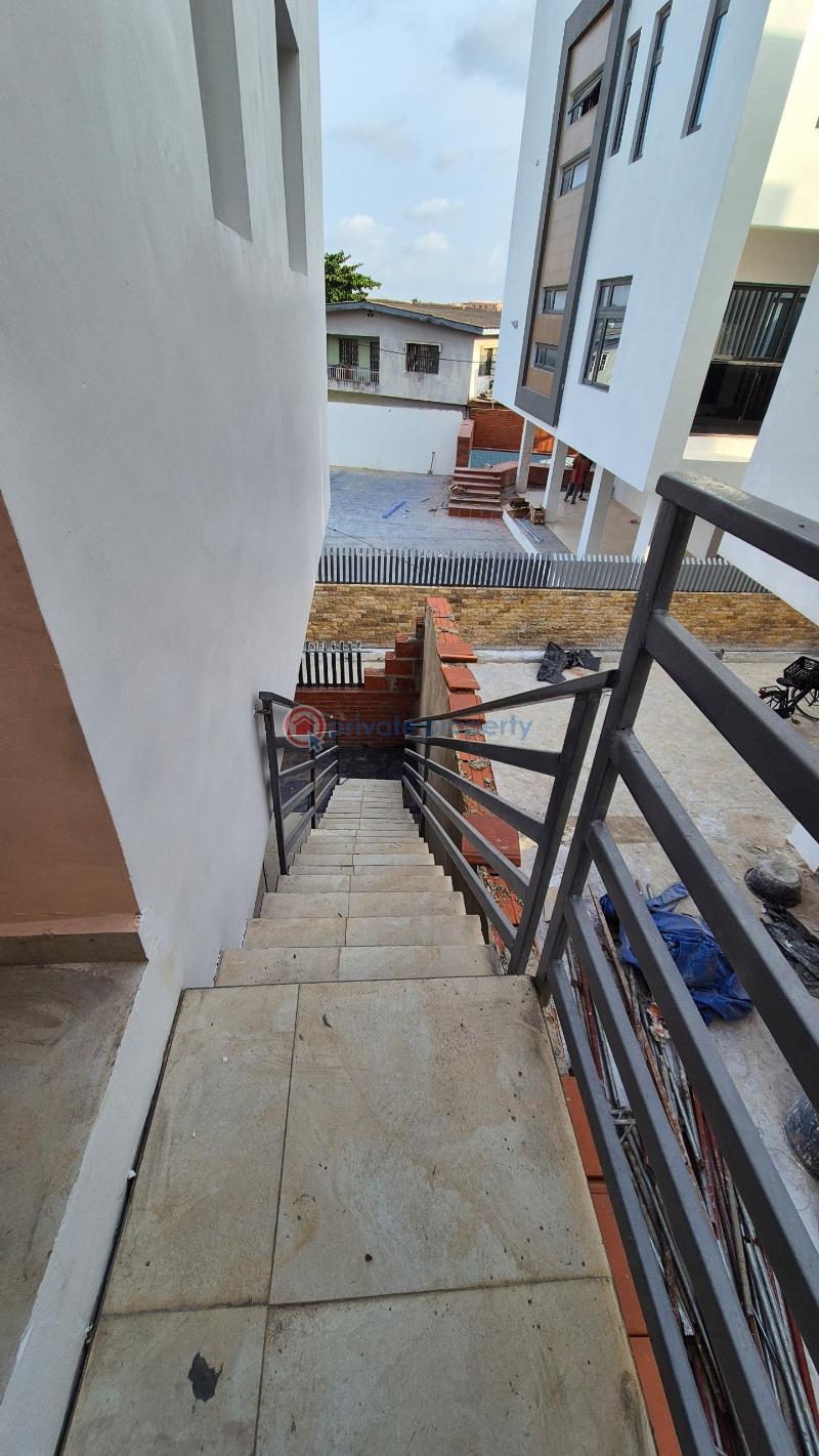 4 bedroom Semi detached Duplex For Sale Ikeja Maryland Lagos - 8