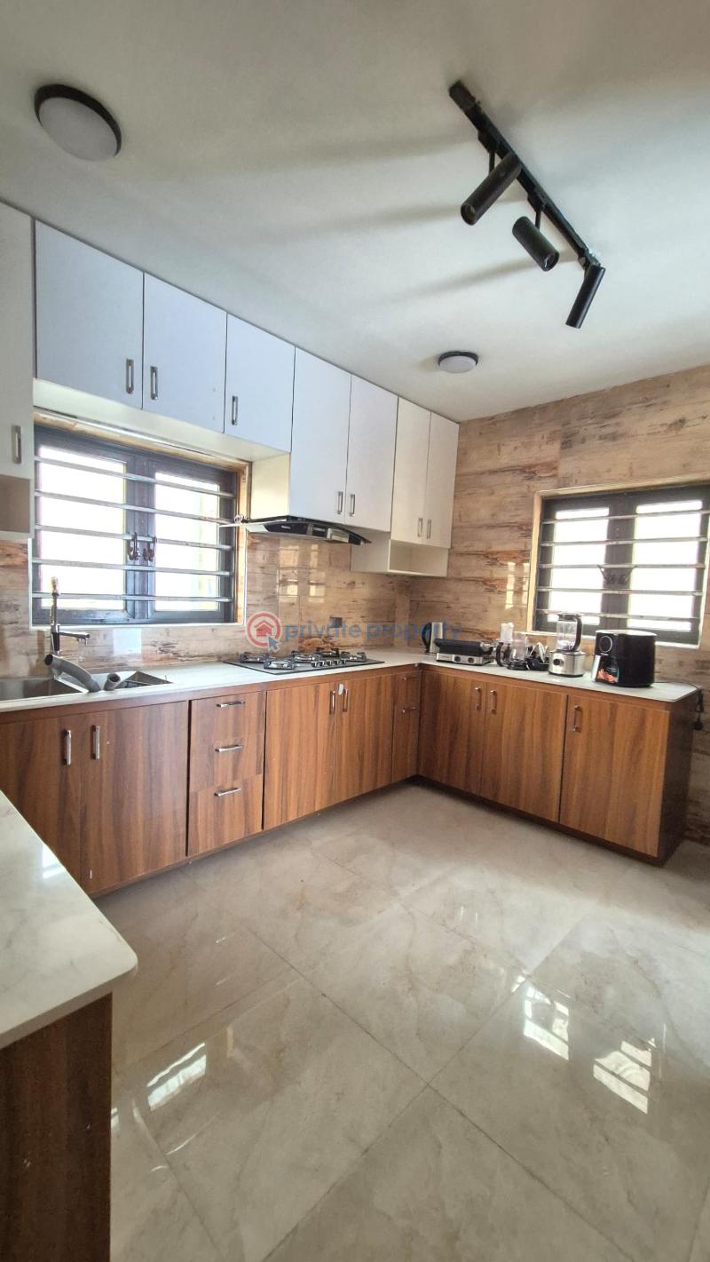 4 bedroom Semi detached Duplex For Sale Ikeja Maryland Lagos - 11