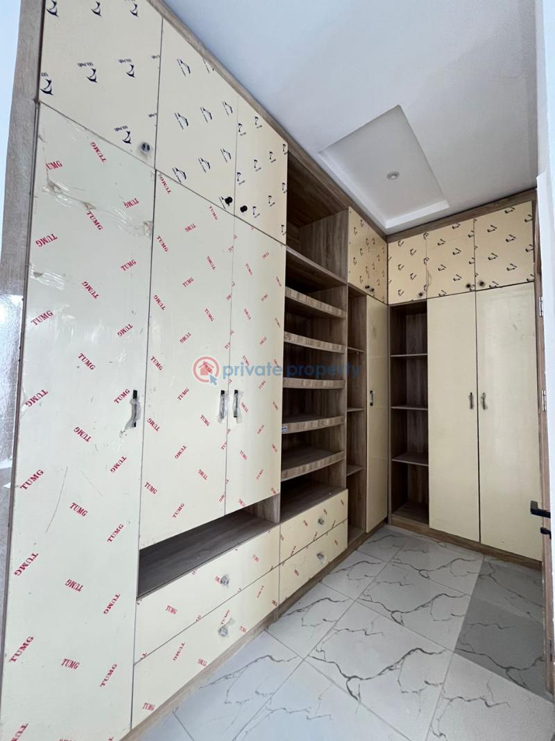 4 bedroom Semi detached Duplex For Sale Abraham Adesanya Ajah Lagos - 3