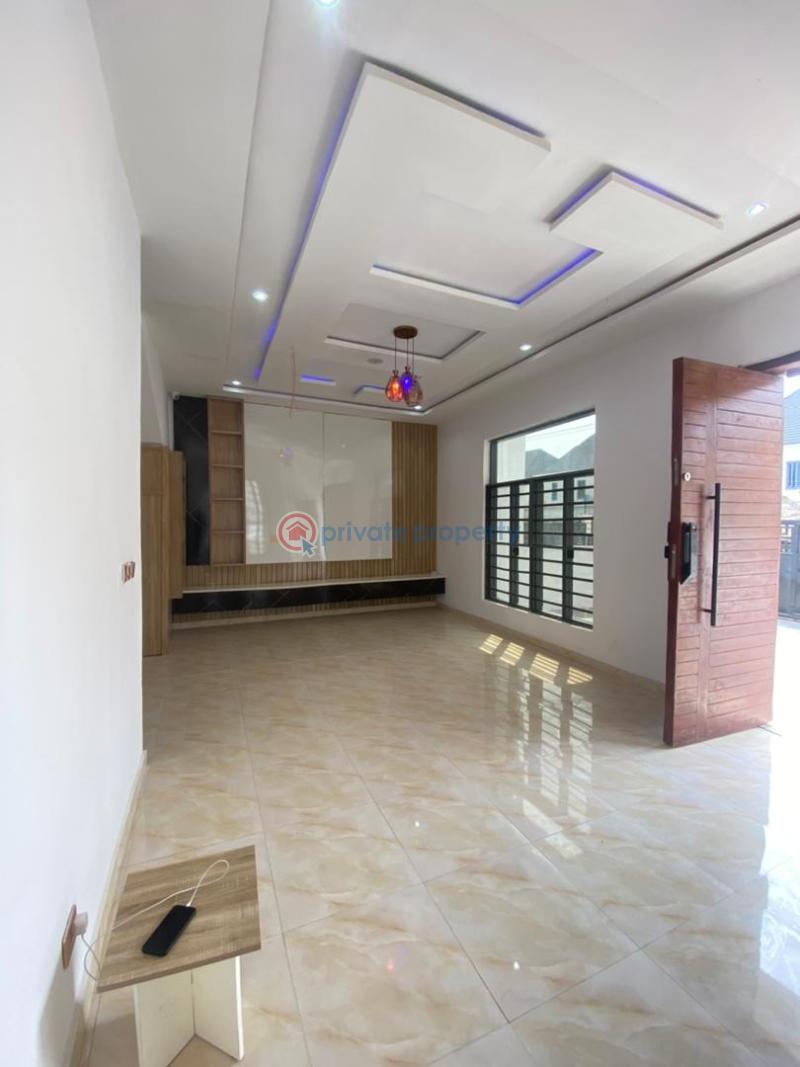 4 bedroom Semi detached Duplex For Sale In A Prestigious Estate Ikota Lekki Lagos - 3