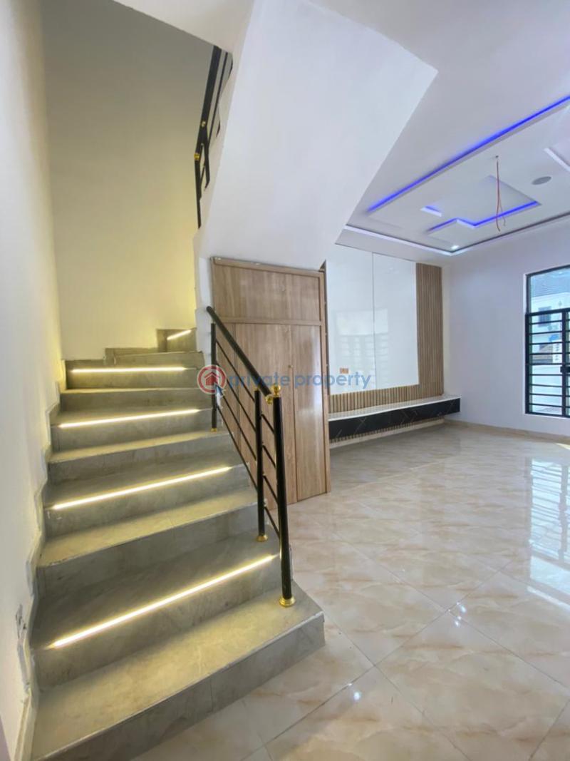 4 bedroom Semi detached Duplex For Sale In A Prestigious Estate Ikota Lekki Lagos - 7