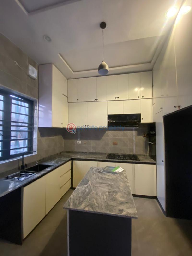 4 bedroom Semi detached Duplex For Sale In A Prestigious Estate Ikota Lekki Lagos - 9