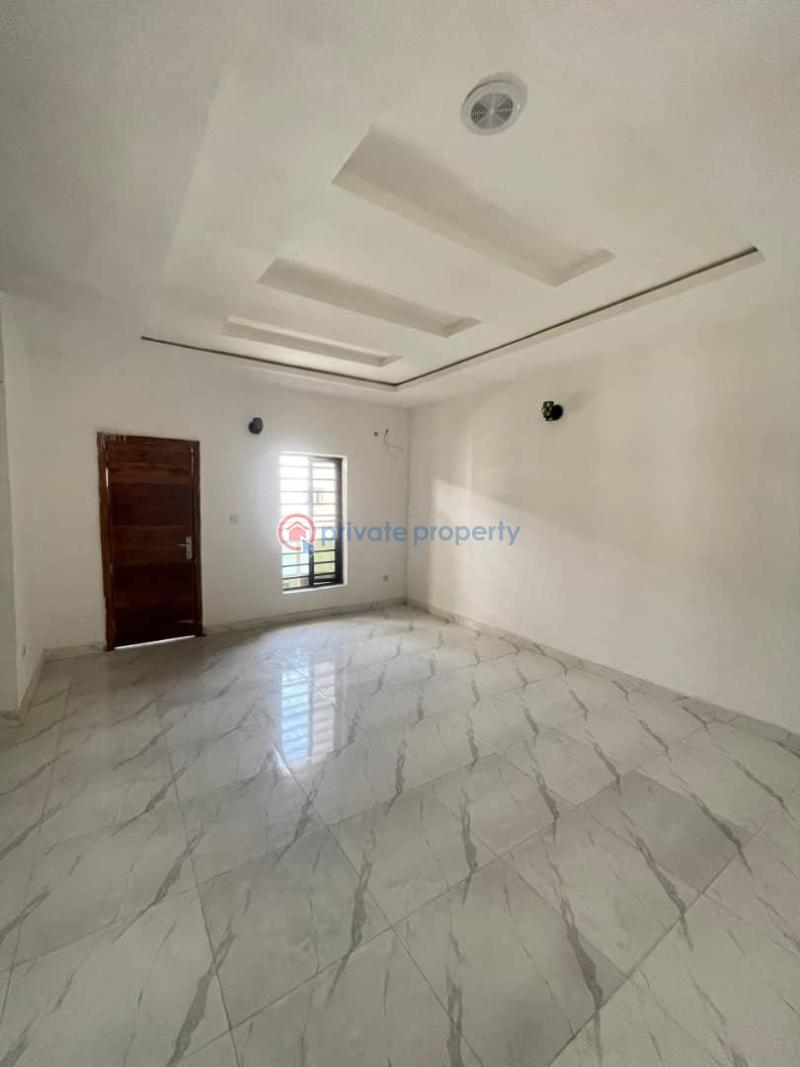 4 bedroom Terraced Duplex For Rent Ikota Lekki Lagos - 3