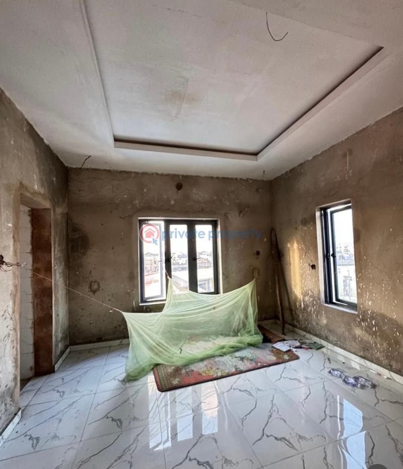 4 bedroom Terraced Duplex For Sale Adelabu Surulere Lagos - 2