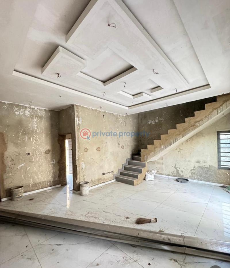4 bedroom Terraced Duplex For Sale Adelabu Surulere Lagos - 3