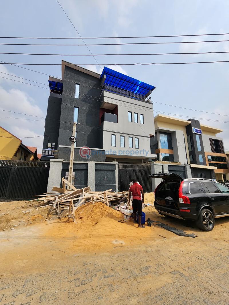 4 bedroom Terraced Duplex For Sale Surulere Lagos - 0