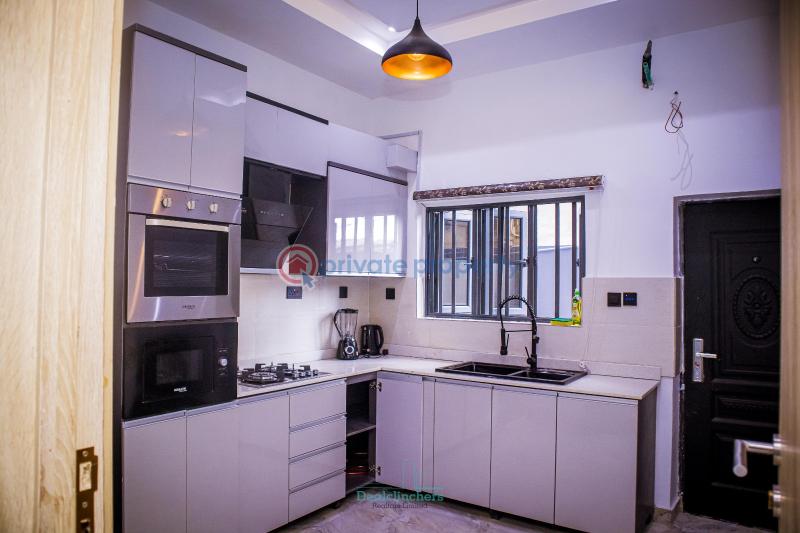 3 bedroom Terrace For Sale Omole Phase One Ikeja Ikeja  Lagos - 5