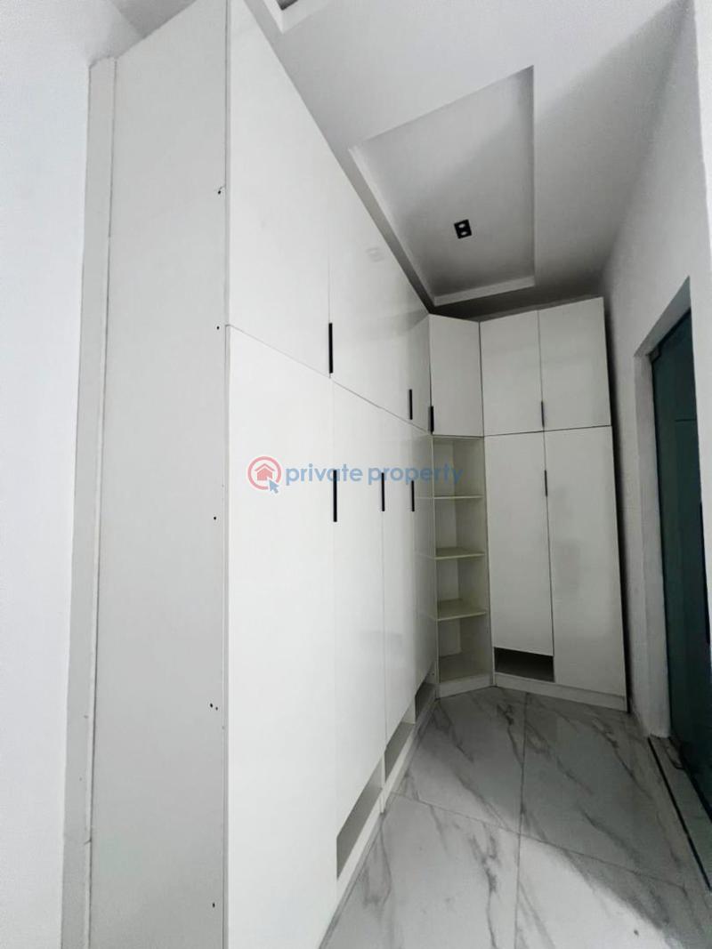 4 bedroom Terraced Duplex For Sale Ologolo Lekki Lagos - 10