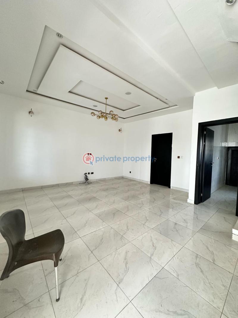 4 bedroom Terraced Duplex For Sale New Road Lekki Lagos - 5