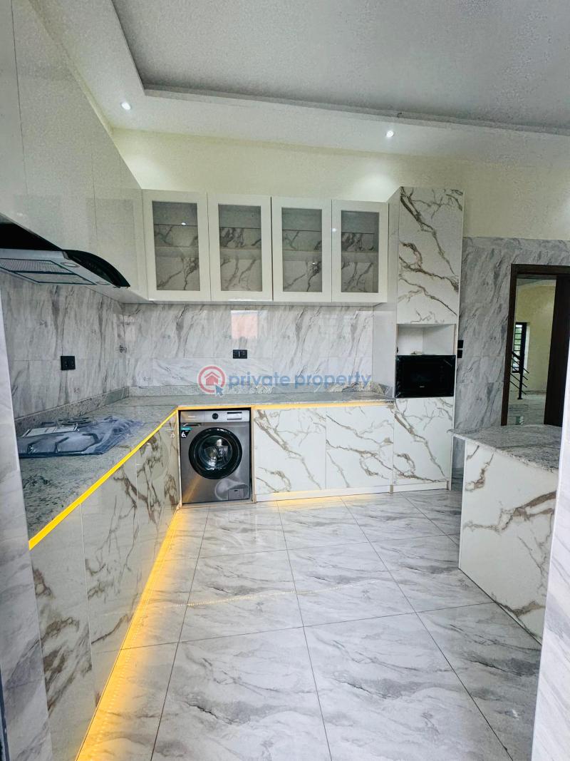 4 bedroom Duplex For Sale Ikeja City Mall, Alausa Secretariat Ikaja. Agidinbgi Ikeja Lagos - 10