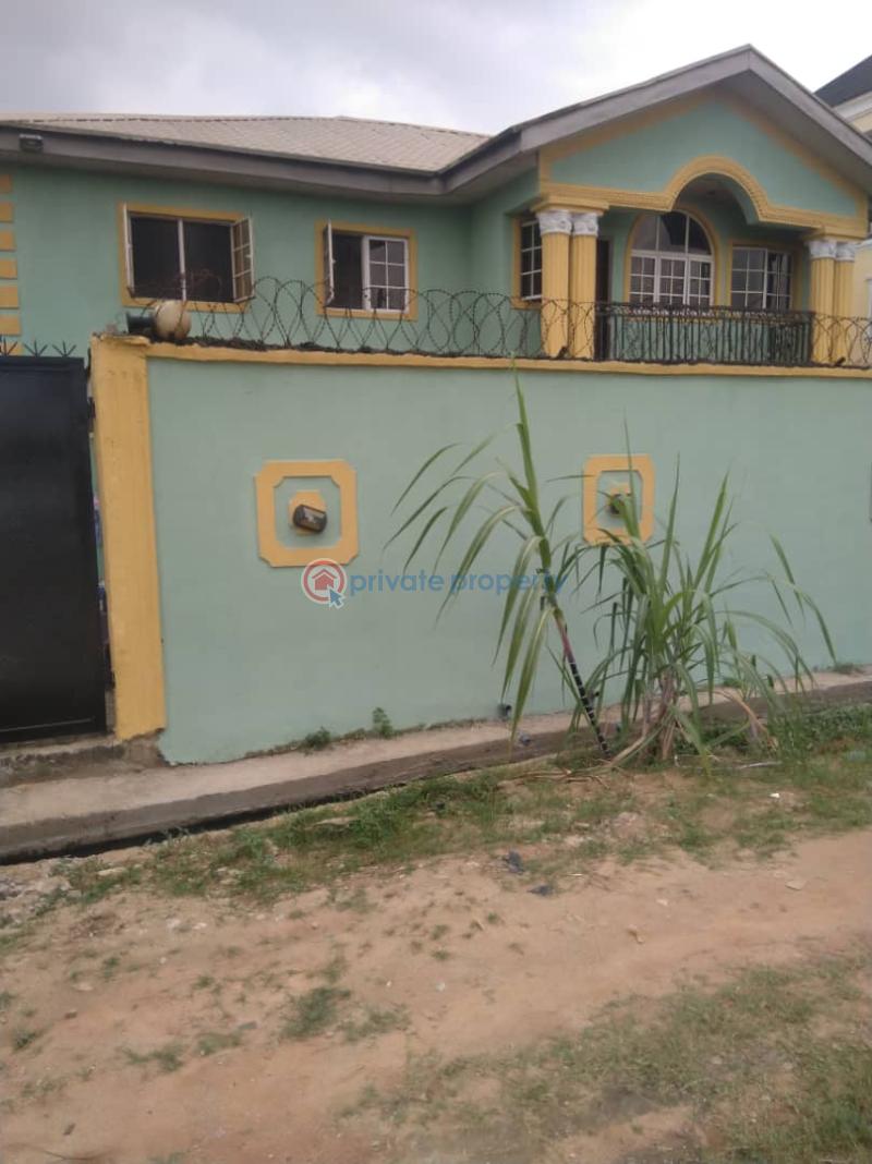 3 bedroom Block Of Flats For Sale Ayobo Ipaja Lagos - 0