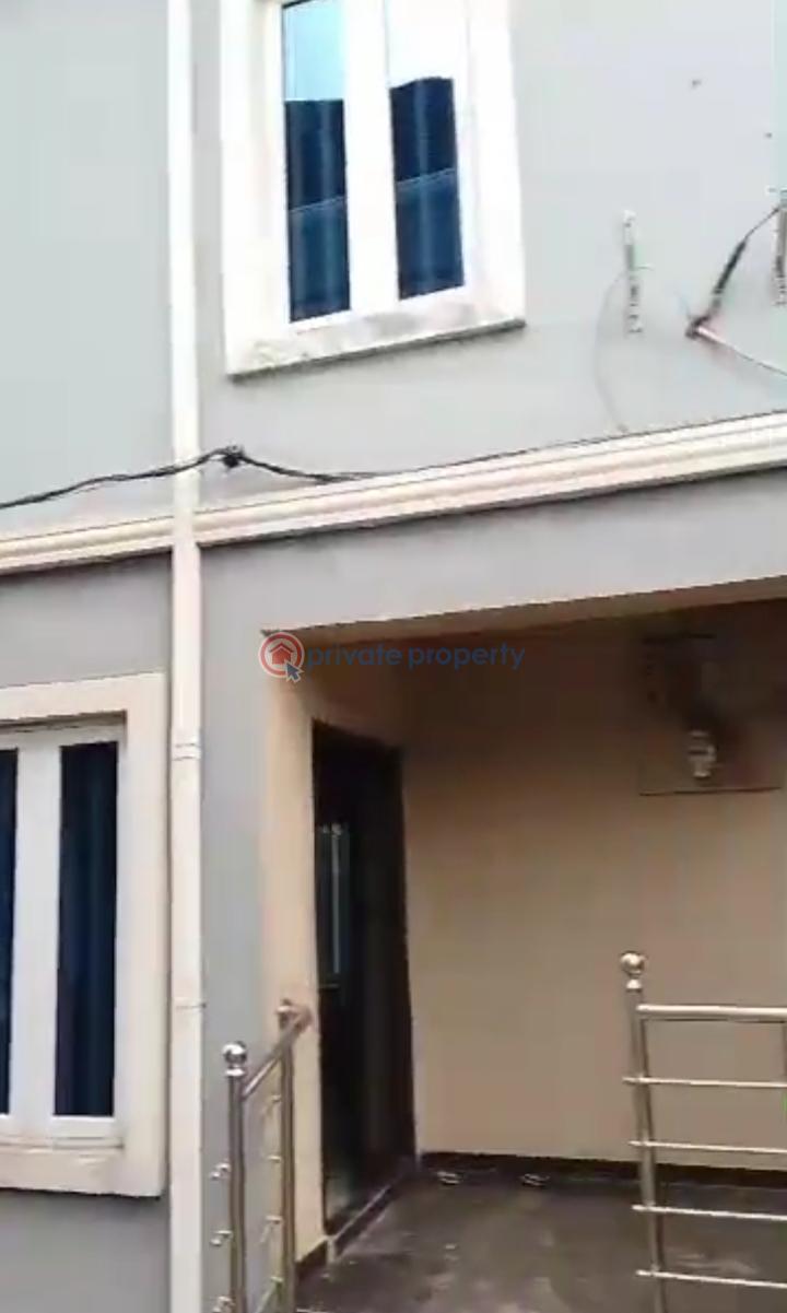 4 bedroom Shared Apartment For Rent Isheri Egbe/Idimu Lagos