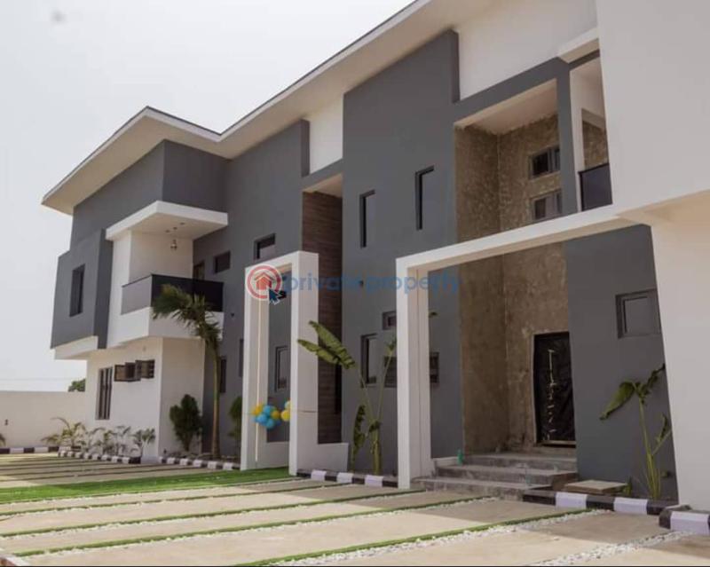 Lovely 4bedroom semi-detached duplex with bq - 3 4 bedroom Semi detached Duplex For Sale Halleyvine Estate, Off Monastery Road, Sangotedo Ajah Lagos - 3