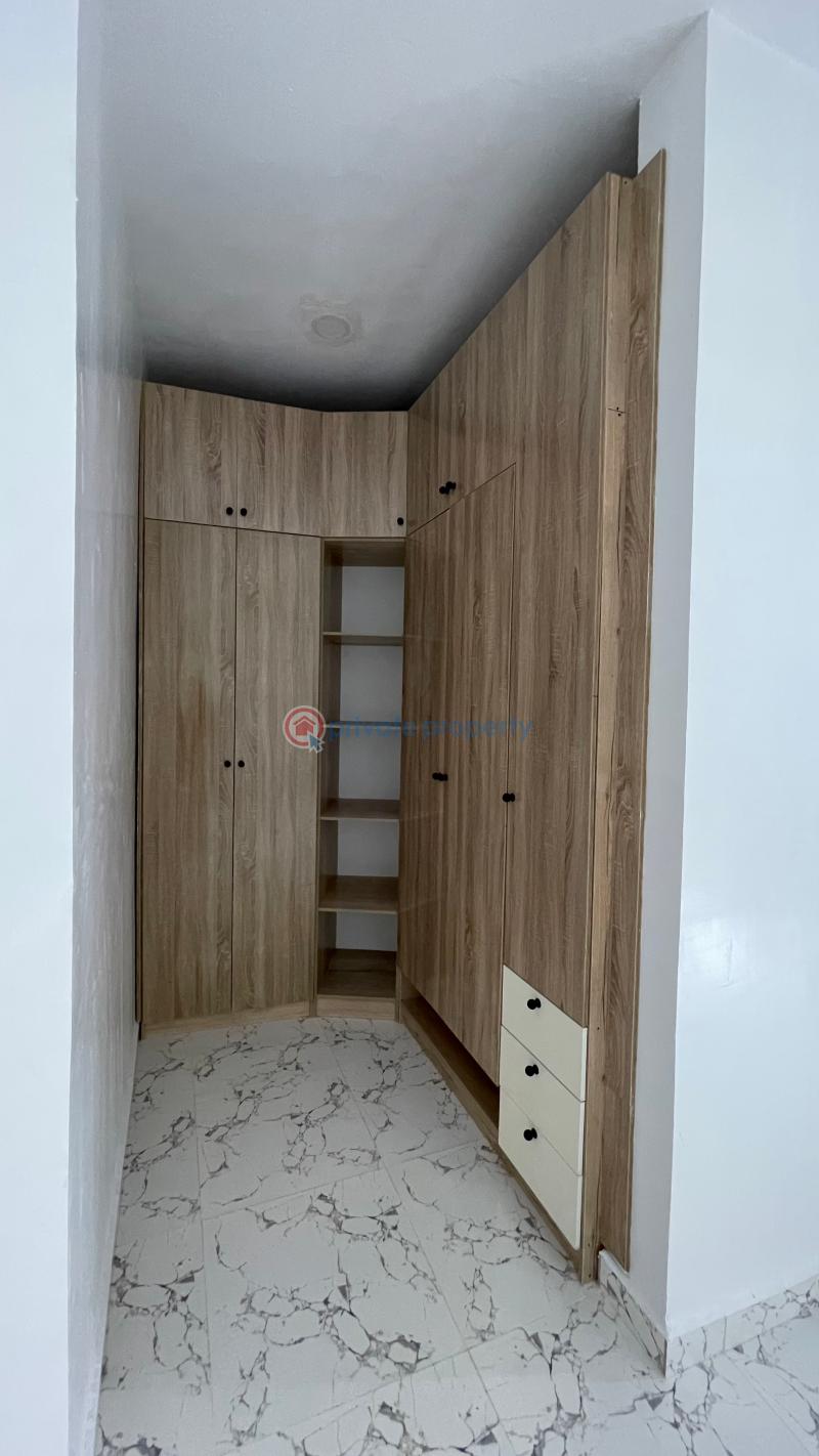 4 bedroom Terraced Duplex For Sale Scheme 2 Lekki Lagos - 10