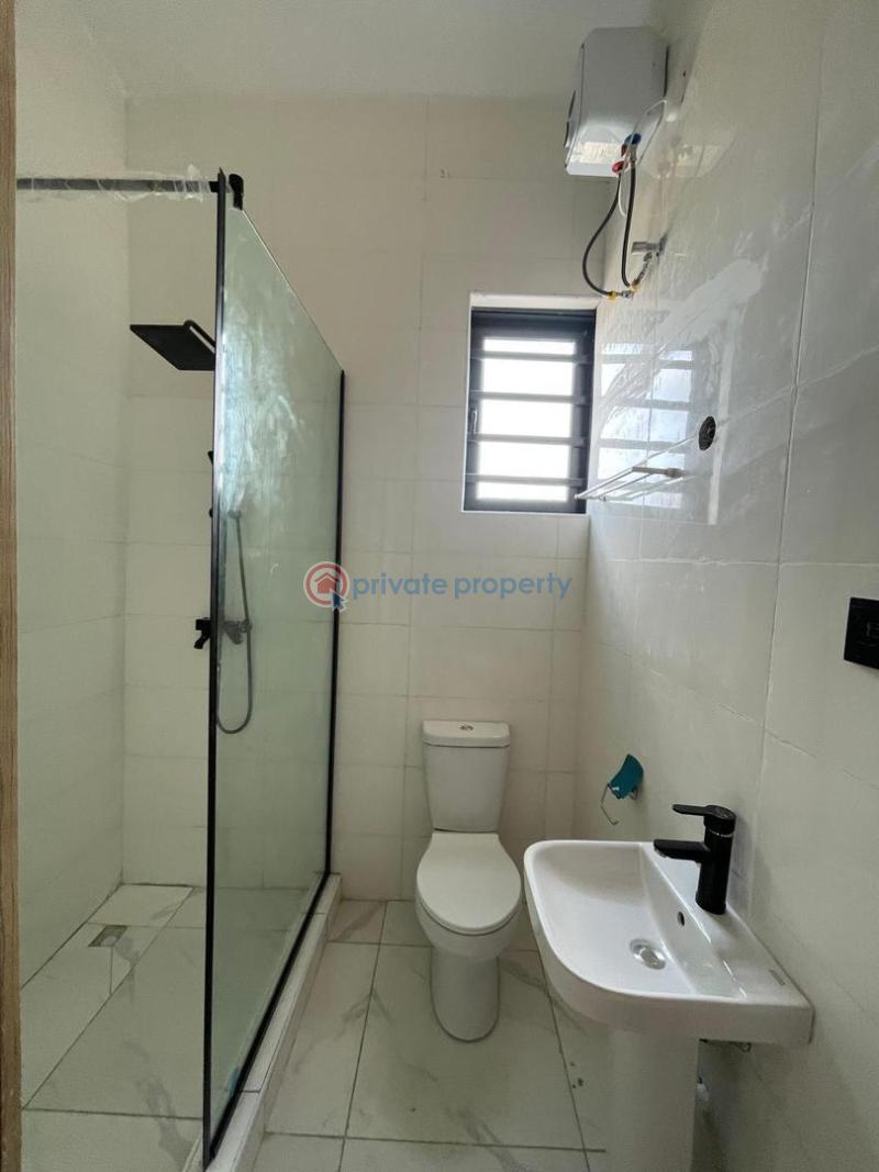 4 bedroom House For Rent Lekki Lagos - 8