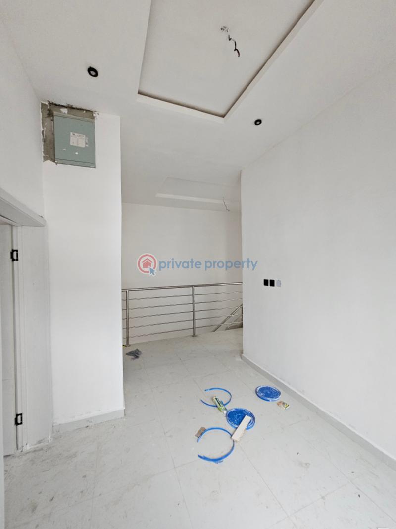 4 bedroom Terrace For Sale Victoria Garden City Lekki Lagos - 11
