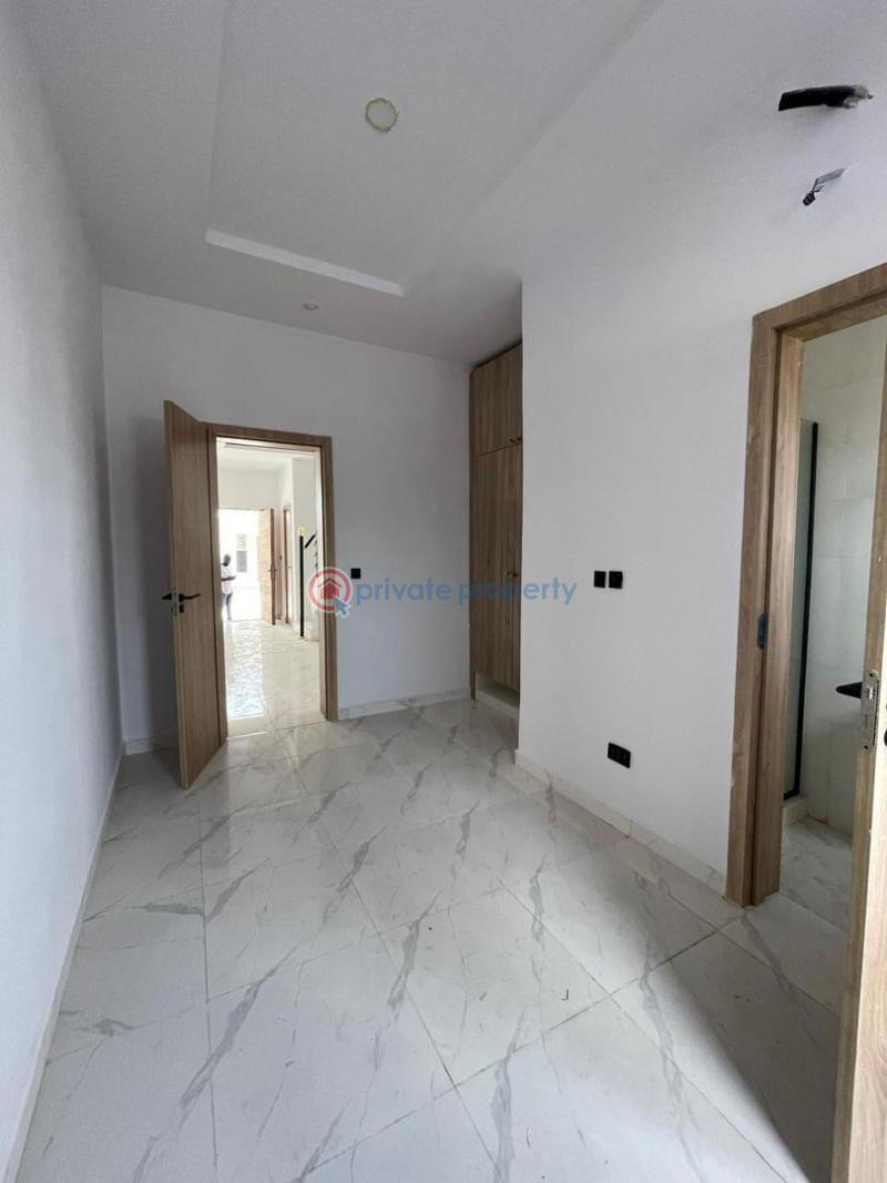 4 bedroom House For Rent Lekki Lagos - 3