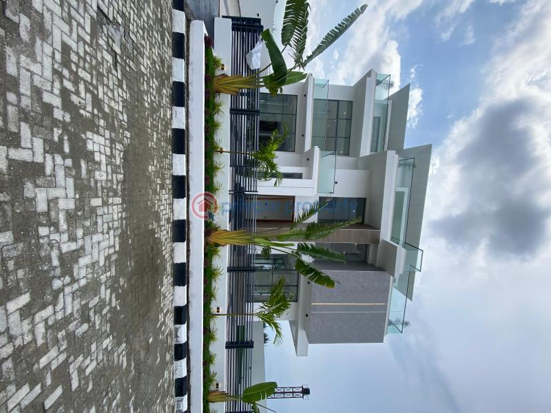 Lovely 5 bed contemporary duplex with 2 bq - 1 5 bedroom Detached Duplex For Sale Osapa London Lekki Lagos - 1