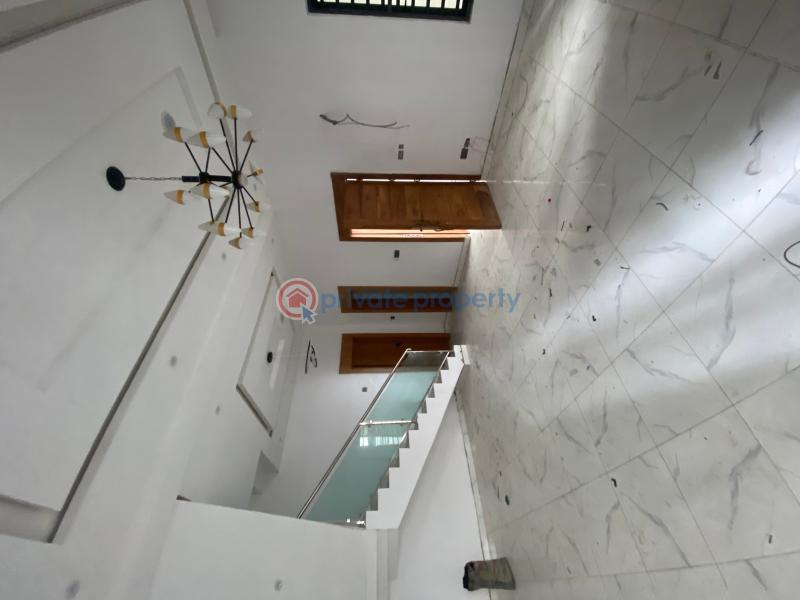 Lovely 5 bed contemporary triplex terrace - 1 5 bedroom Terraced Duplex For Sale Ologolo Lekki Lagos - 1
